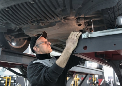 wyposazenie warsztatu samochodowego